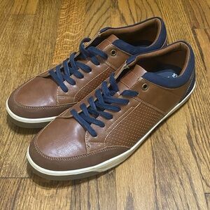 George Casual Lace Up Sneakers
